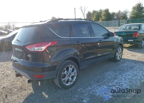 2013 Ford Escape Se z USA, uszkodzony, nr VIN 1FMCU9G95DUA99029